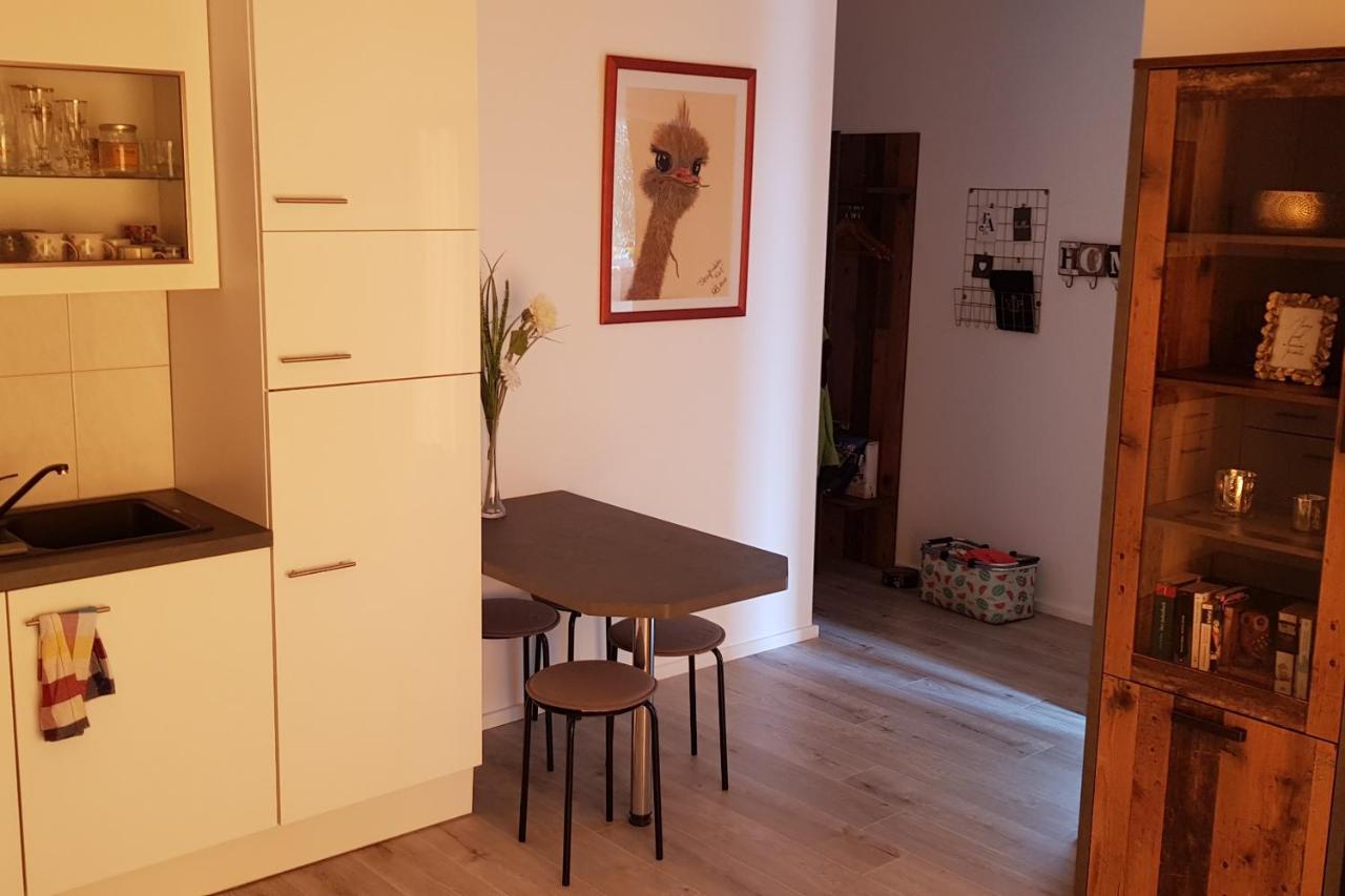 Ferienwohnung in Birkenwerder mit Balkon Exterior foto